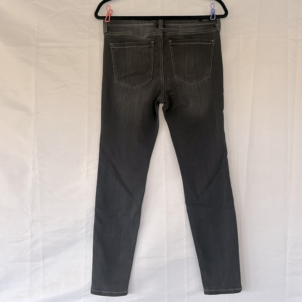 Liverpool Skinny Dark Wash Jeans